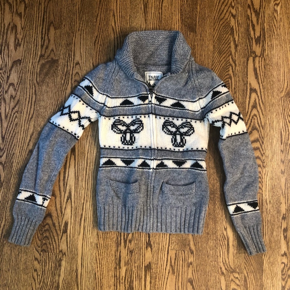 tna wool sweater